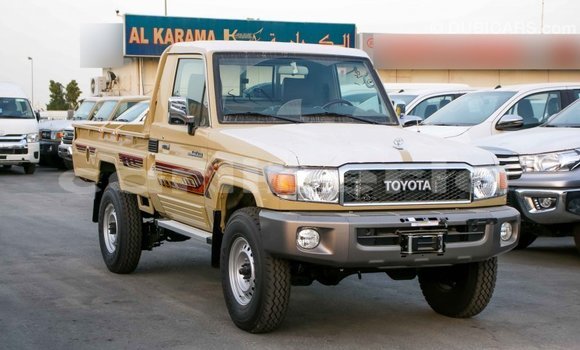 Buy Import Toyota Land Cruiser Beige Car in Import - Dubai in Bomi County Buy Import Toyota Land Cruiser Beige Car in Import - Dubai in Bomi County