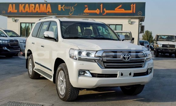 Buy Import Toyota Land Cruiser White Car in Import - Dubai in Bomi County Buy Import Toyota Land Cruiser White Car in Import - Dubai in Bomi County