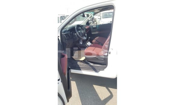Buy Import Toyota Hilux White Car in Import - Dubai in Bomi County Buy Import Toyota Hilux White Car in Import - Dubai in Bomi County