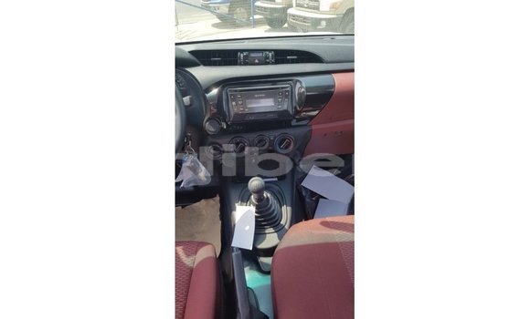 Buy Import Toyota Hilux White Car in Import - Dubai in Bomi County Buy Import Toyota Hilux White Car in Import - Dubai in Bomi County