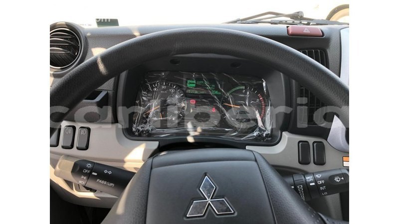 Big with watermark mitsubishi carisma bomi county import dubai 3189