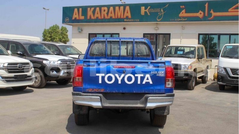 Big with watermark toyota hilux bomi county import dubai 3193