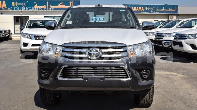Big with watermark toyota hilux bomi county import dubai 3194