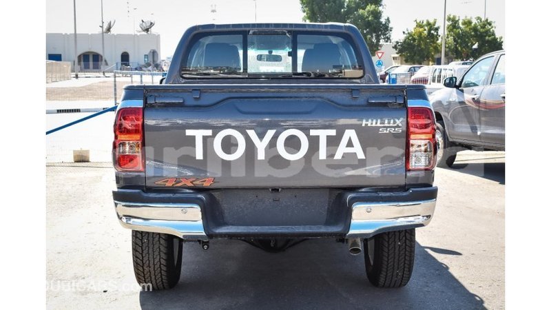 Big with watermark toyota hilux bomi county import dubai 3194