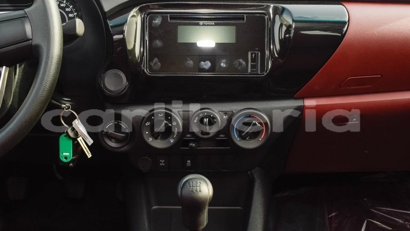 Big with watermark toyota hilux bomi county import dubai 3195