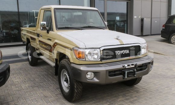Buy Import Toyota Land Cruiser Beige Car in Import - Dubai in Bomi County Buy Import Toyota Land Cruiser Beige Car in Import - Dubai in Bomi County