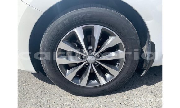 Buy Import Kia Carnival White Car in Import - Dubai in Bomi County Buy Import Kia Carnival White Car in Import - Dubai in Bomi County