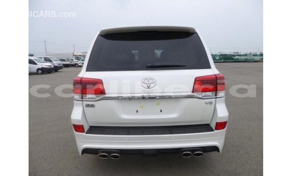 Buy Import Toyota Land Cruiser White Car in Import - Dubai in Bomi County Buy Import Toyota Land Cruiser White Car in Import - Dubai in Bomi County