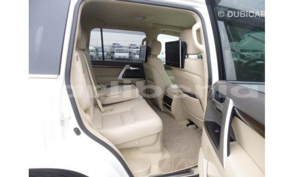 Buy Import Toyota Land Cruiser White Car in Import - Dubai in Bomi County Buy Import Toyota Land Cruiser White Car in Import - Dubai in Bomi County