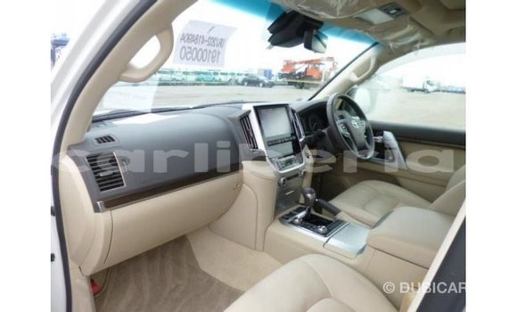 Buy Import Toyota Land Cruiser White Car in Import - Dubai in Bomi County Buy Import Toyota Land Cruiser White Car in Import - Dubai in Bomi County