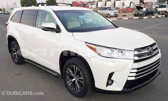 Buy Import Toyota Highlander White Car in Import - Dubai in Bomi County Buy Import Toyota Highlander White Car in Import - Dubai in Bomi County