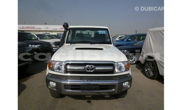 Buy Import Toyota Land Cruiser White Car in Import - Dubai in Bomi County Buy Import Toyota Land Cruiser White Car in Import - Dubai in Bomi County