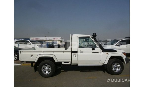 Buy Import Toyota Land Cruiser White Car in Import - Dubai in Bomi County Buy Import Toyota Land Cruiser White Car in Import - Dubai in Bomi County