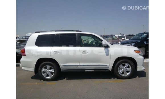 Buy Import Toyota Land Cruiser White Car in Import - Dubai in Bomi County Buy Import Toyota Land Cruiser White Car in Import - Dubai in Bomi County