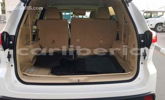 Buy Import Toyota Highlander White Car in Import - Dubai in Bomi County Buy Import Toyota Highlander White Car in Import - Dubai in Bomi County