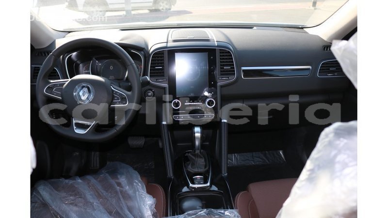Big with watermark renault 4 bomi county import dubai 3229