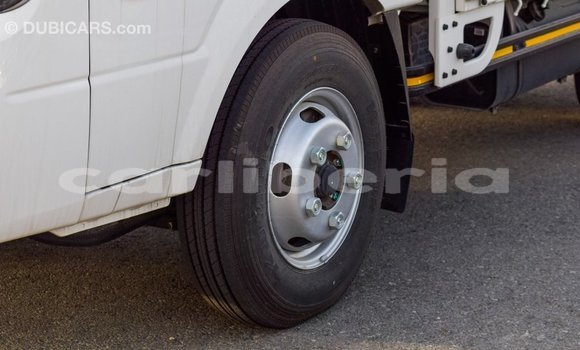 Buy Import Kia Carens White Car in Import - Dubai in Bomi County Buy Import Kia Carens White Car in Import - Dubai in Bomi County