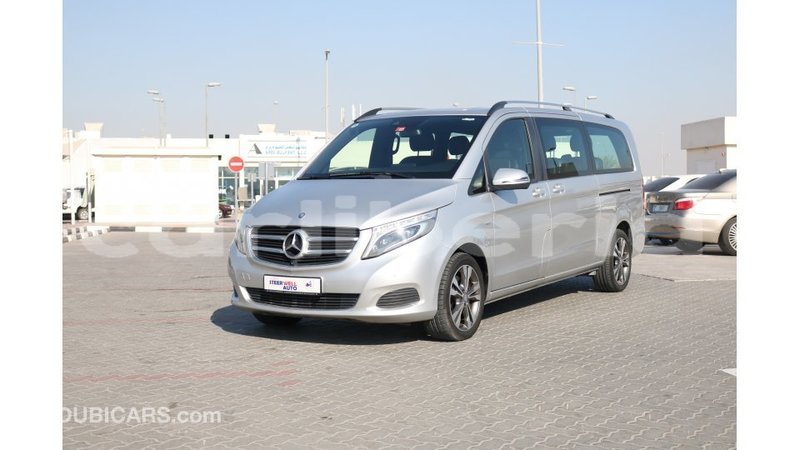 Big with watermark mercedes benz 250 bomi county import dubai 3240