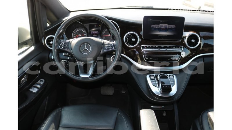 Big with watermark mercedes benz 250 bomi county import dubai 3240