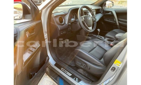 Buy Import Toyota HiAce Other Truck in Import - Dubai in Bomi County Buy Import Toyota HiAce Other Truck in Import - Dubai in Bomi County