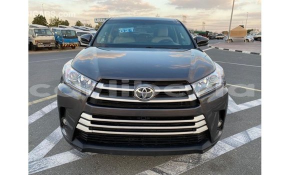 Buy Import Toyota Highlander Other Car in Import - Dubai in Bomi County Buy Import Toyota Highlander Other Car in Import - Dubai in Bomi County