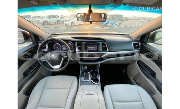 Buy Import Toyota Highlander Other Car in Import - Dubai in Bomi County Buy Import Toyota Highlander Other Car in Import - Dubai in Bomi County