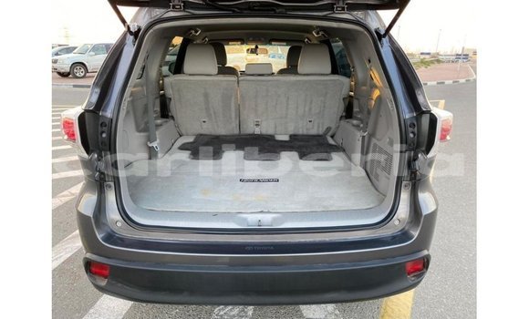 Buy Import Toyota Highlander Other Car in Import - Dubai in Bomi County Buy Import Toyota Highlander Other Car in Import - Dubai in Bomi County