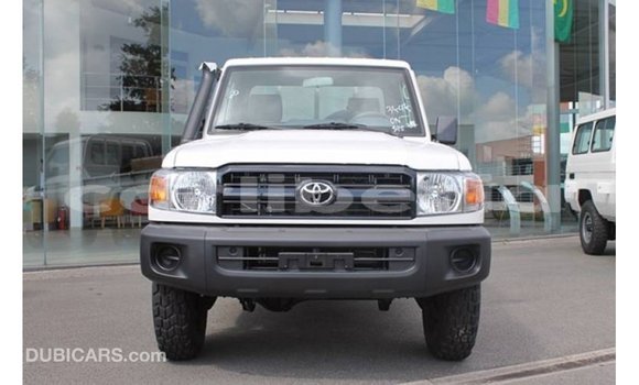 Buy Import Toyota Land Cruiser White Car in Import - Dubai in Bomi County Buy Import Toyota Land Cruiser White Car in Import - Dubai in Bomi County
