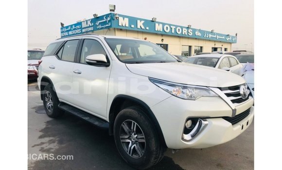 Buy Import Toyota Fortuner White Car in Import - Dubai in Bomi County Buy Import Toyota Fortuner White Car in Import - Dubai in Bomi County
