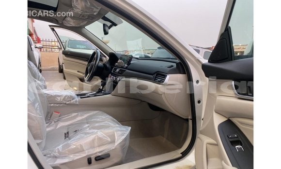 Buy Import Honda T White Bike in Import - Dubai in Bomi County Buy Import Honda T White Bike in Import - Dubai in Bomi County