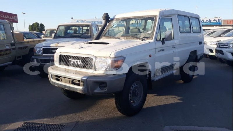 Big with watermark toyota land cruiser bomi county import dubai 3265