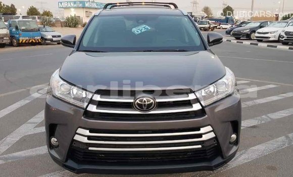 Buy Import Toyota Highlander Other Car in Import - Dubai in Bomi County Buy Import Toyota Highlander Other Car in Import - Dubai in Bomi County