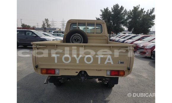 Buy Import Toyota Land Cruiser Beige Car in Import - Dubai in Bomi County Buy Import Toyota Land Cruiser Beige Car in Import - Dubai in Bomi County