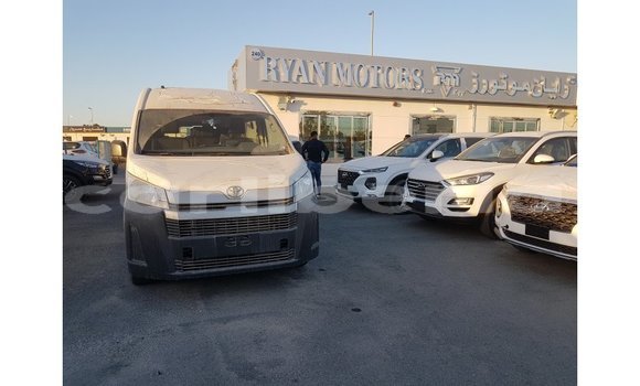 Buy Import Toyota Hiace White Car in Import - Dubai in Bomi County Buy Import Toyota Hiace White Car in Import - Dubai in Bomi County