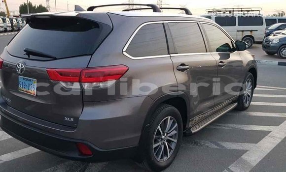 Buy Import Toyota Highlander Other Car in Import - Dubai in Bomi County Buy Import Toyota Highlander Other Car in Import - Dubai in Bomi County
