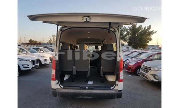 Buy Import Toyota Hiace White Car in Import - Dubai in Bomi County Buy Import Toyota Hiace White Car in Import - Dubai in Bomi County