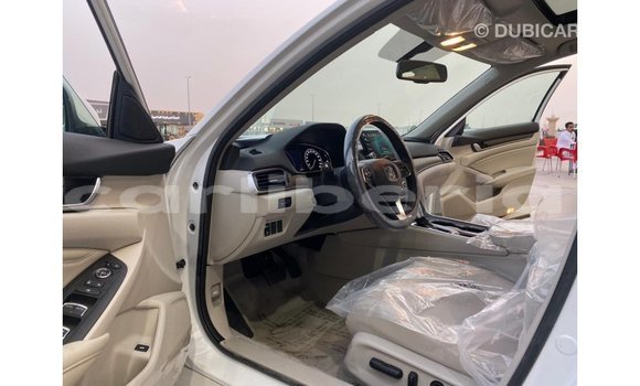 Buy Import Honda T White Bike in Import - Dubai in Bomi County Buy Import Honda T White Bike in Import - Dubai in Bomi County
