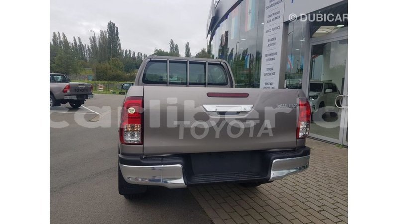Big with watermark toyota hilux bomi county import dubai 3299