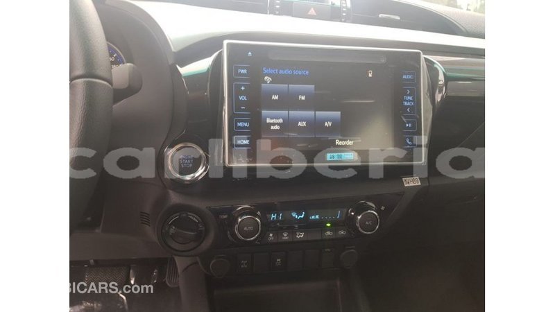 Big with watermark toyota hilux bomi county import dubai 3299