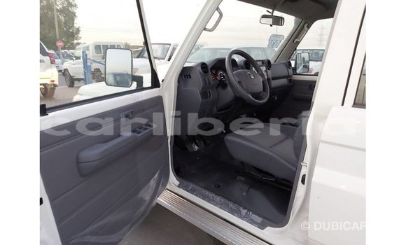 Buy Import Toyota Land Cruiser White Car in Import - Dubai in Bomi County Buy Import Toyota Land Cruiser White Car in Import - Dubai in Bomi County