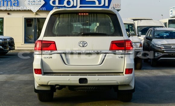 Buy Import Toyota Land Cruiser White Car in Import - Dubai in Bomi County Buy Import Toyota Land Cruiser White Car in Import - Dubai in Bomi County