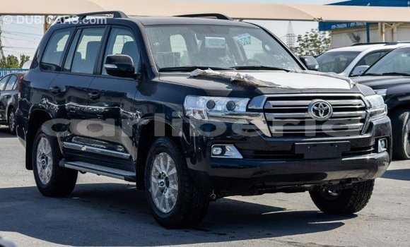 Acheter Import Voiture Toyota Land Cruiser Noir à Import - Dubai, Comté de Bomi Acheter Import Voiture Toyota Land Cruiser Noir à Import - Dubai, Comté de Bomi