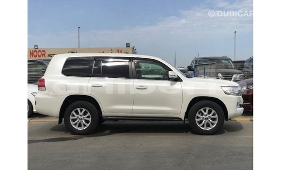 Buy Import Toyota Land Cruiser White Car in Import - Dubai in Bomi County Buy Import Toyota Land Cruiser White Car in Import - Dubai in Bomi County
