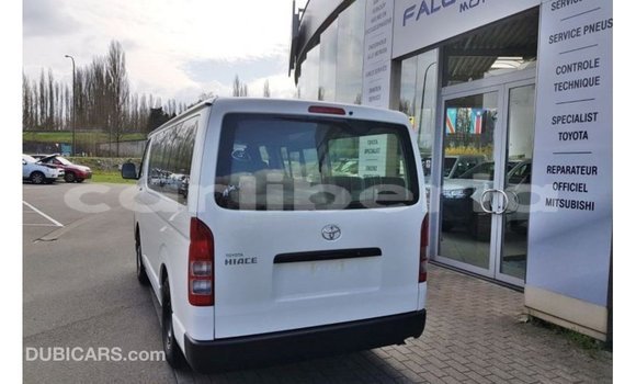 Buy Import Toyota Hiace White Car in Import - Dubai in Bomi County Buy Import Toyota Hiace White Car in Import - Dubai in Bomi County