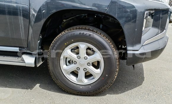 Buy Import Mitsubishi L200 Black Car in Import - Dubai in Bomi County Buy Import Mitsubishi L200 Black Car in Import - Dubai in Bomi County