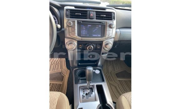 Buy Import Toyota HiAce White Truck in Import - Dubai in Bomi County Buy Import Toyota HiAce White Truck in Import - Dubai in Bomi County