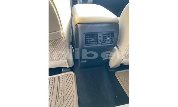 Buy Import Toyota HiAce White Truck in Import - Dubai in Bomi County Buy Import Toyota HiAce White Truck in Import - Dubai in Bomi County