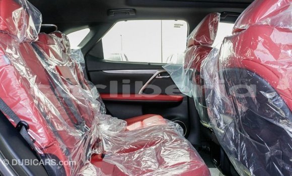 Acheter Import Voiture Lexus RX 300 Blanc à Import - Dubai, Comté de Bomi Acheter Import Voiture Lexus RX 300 Blanc à Import - Dubai, Comté de Bomi