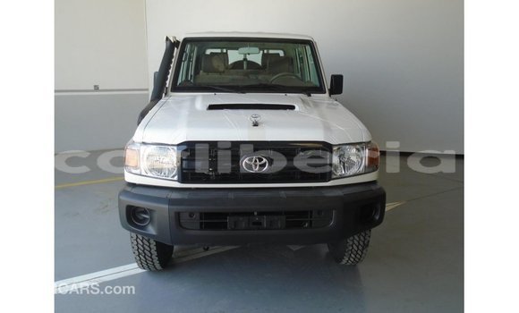 Buy Import Toyota Land Cruiser White Car in Import - Dubai in Bomi County Buy Import Toyota Land Cruiser White Car in Import - Dubai in Bomi County
