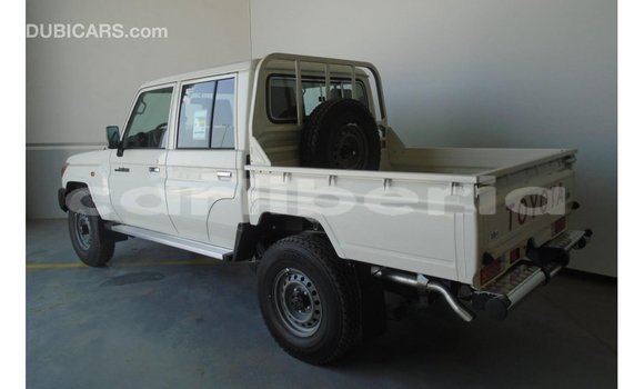 Buy Import Toyota Land Cruiser White Car in Import - Dubai in Bomi County Buy Import Toyota Land Cruiser White Car in Import - Dubai in Bomi County